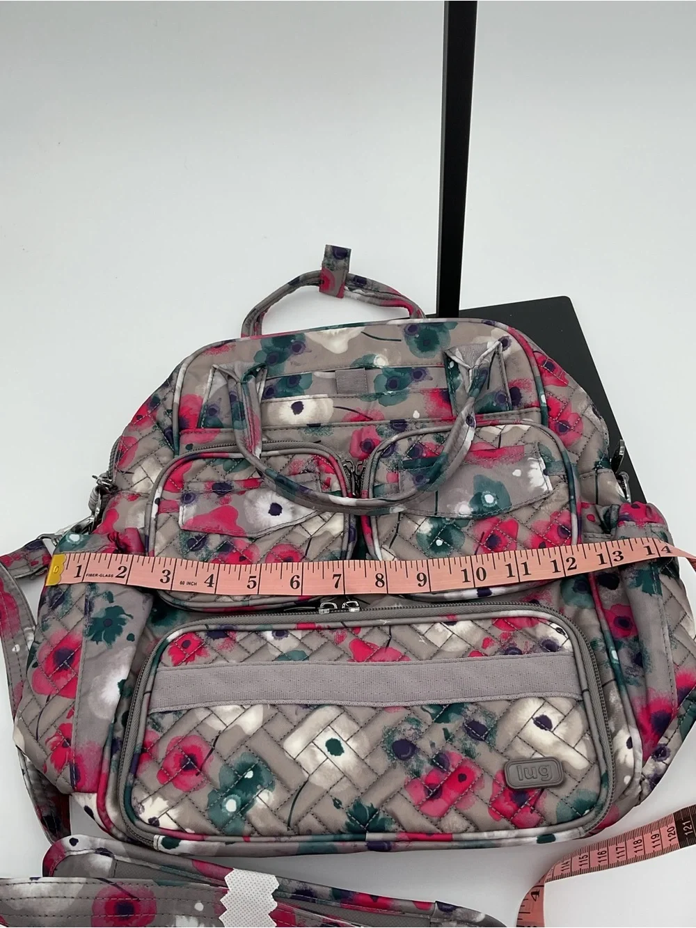 lug stylish quilted